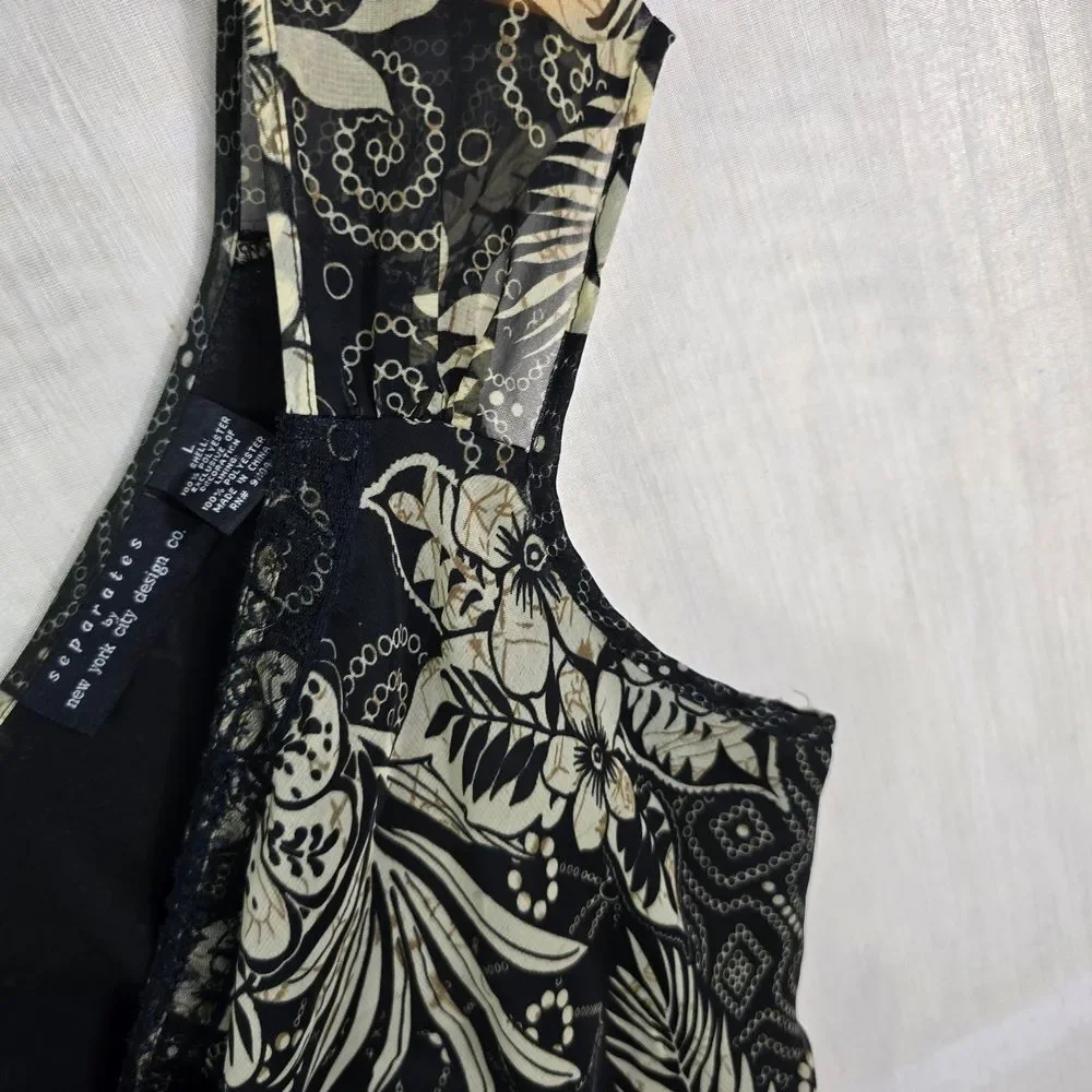 White House Black Market Sleeveless Blouse Black Floral Top - Picture 3 of 12